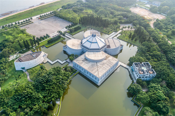 企業(yè)管理遇困想找?guī)褪?，東莞管理咨詢公司排名能指路嗎？